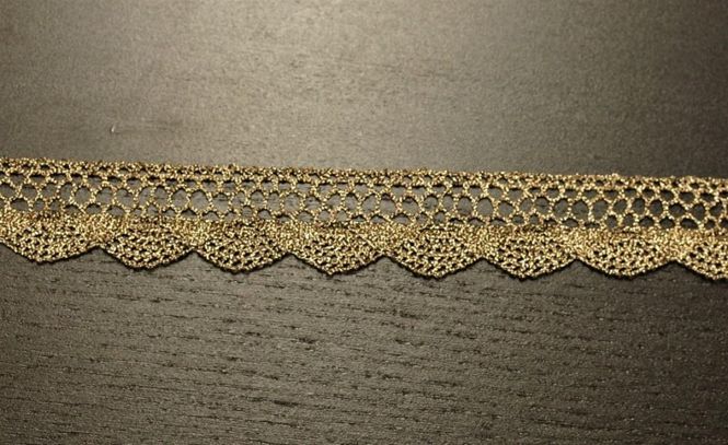 Hovedbilde Metallisk hekleblonde 20 mm antikk gull