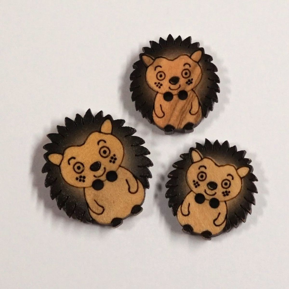 Treknapp pinnsvin oliventre - to str.