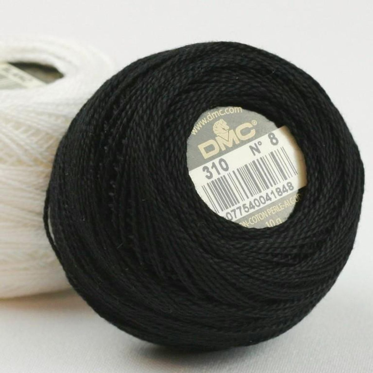 Perlegarn No.  8 DMC 116 Ensfarget bomull - Pearl cotton